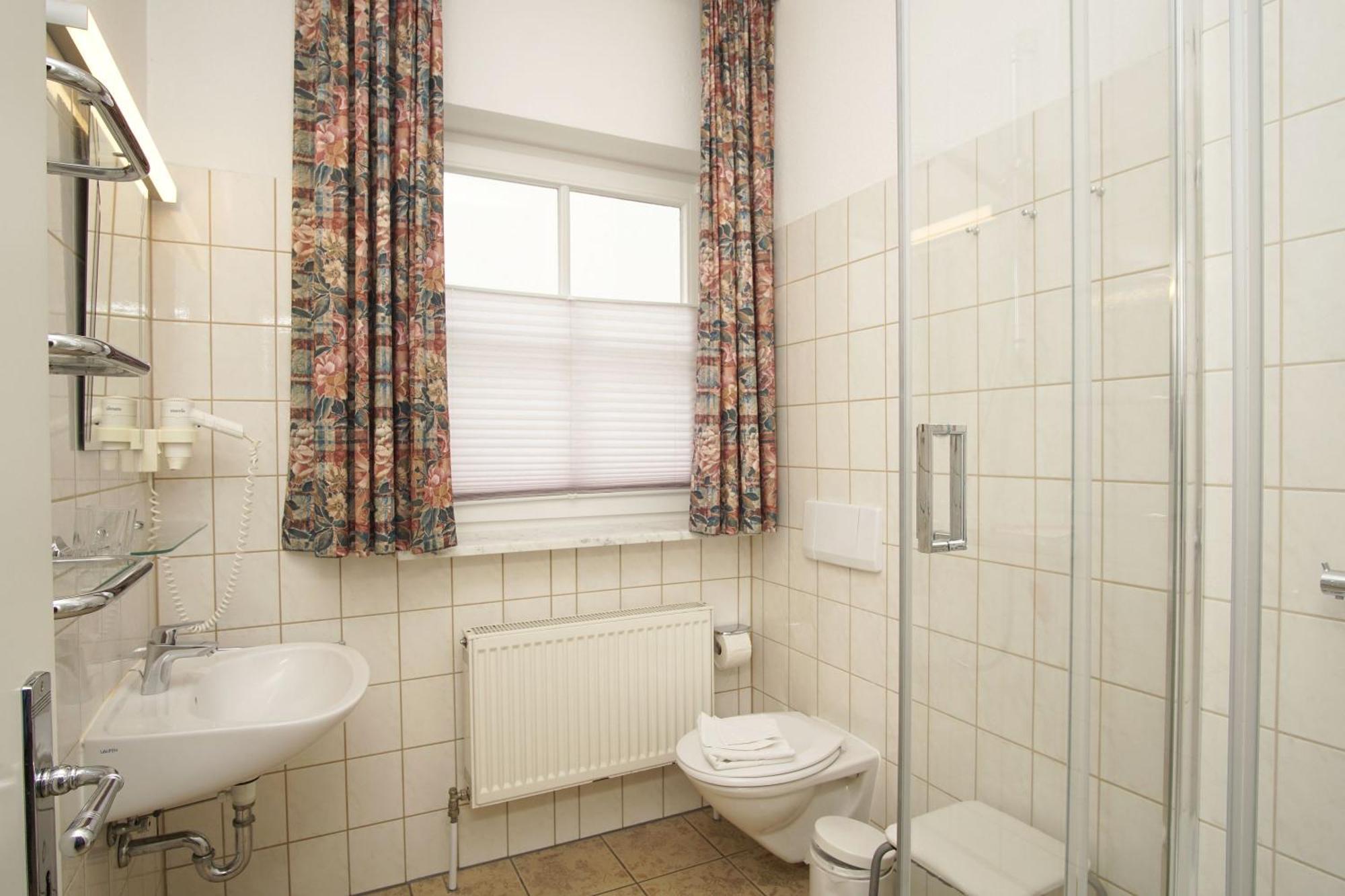 Aparthotel Ostsee Fewo 6 Balkon, Meerblick, Strand Binz Ngoại thất bức ảnh
